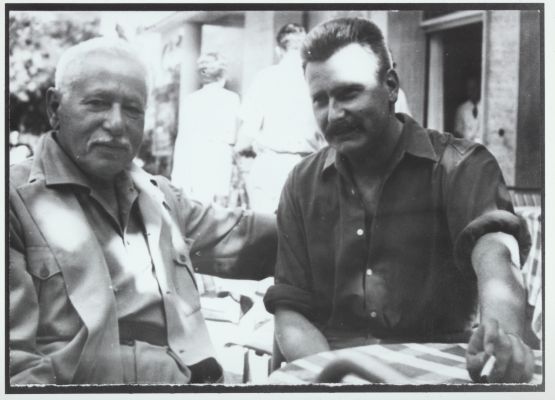 Josef von Sternberg et Freddy Buache à Locarno en 1960
