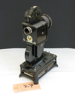 Projecteur Pathé Baby Modèle A (1922)