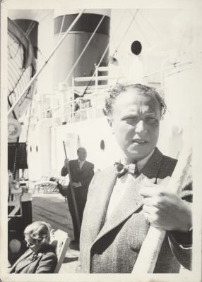 Douglas Sirk dans le bateau pour les États-Unis en 1939, photo privée