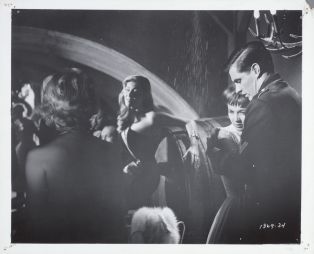 Photographie de presse du film "Le Temps d'aimer et le temps de mourir" ("A Time to Love and a Time to Die", 1958)