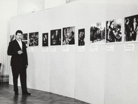 Freddy Buache à l'exposition photographique sur la 