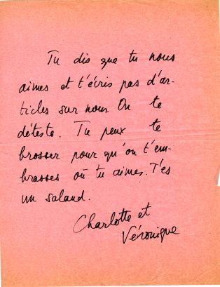 Lettre de J.-L. Godard à F. Truffaut, envoyée en 1957 ou 1958. Godard signe au nom de "Charlotte et Véronique", les personnages principaux de son court métrage "Charlotte et Véronique ou Tous les garçons s'appellent Patrick" (1957)