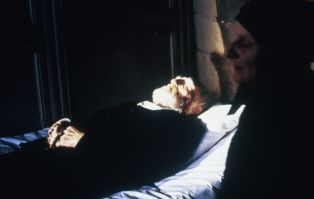 Photographie de presse du film "Si le soleil ne revenait pas" (Claude Goretta, 1987)