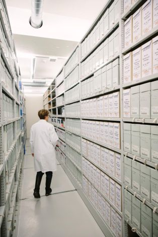 Les fonds d'archives papier gérés par le Département Non-Film au Centre de recherche et d'archivage de Penthaz